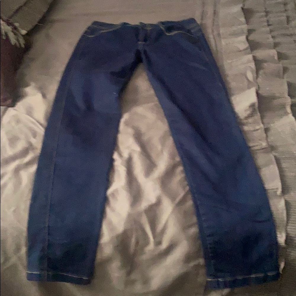 Padded booty jeans